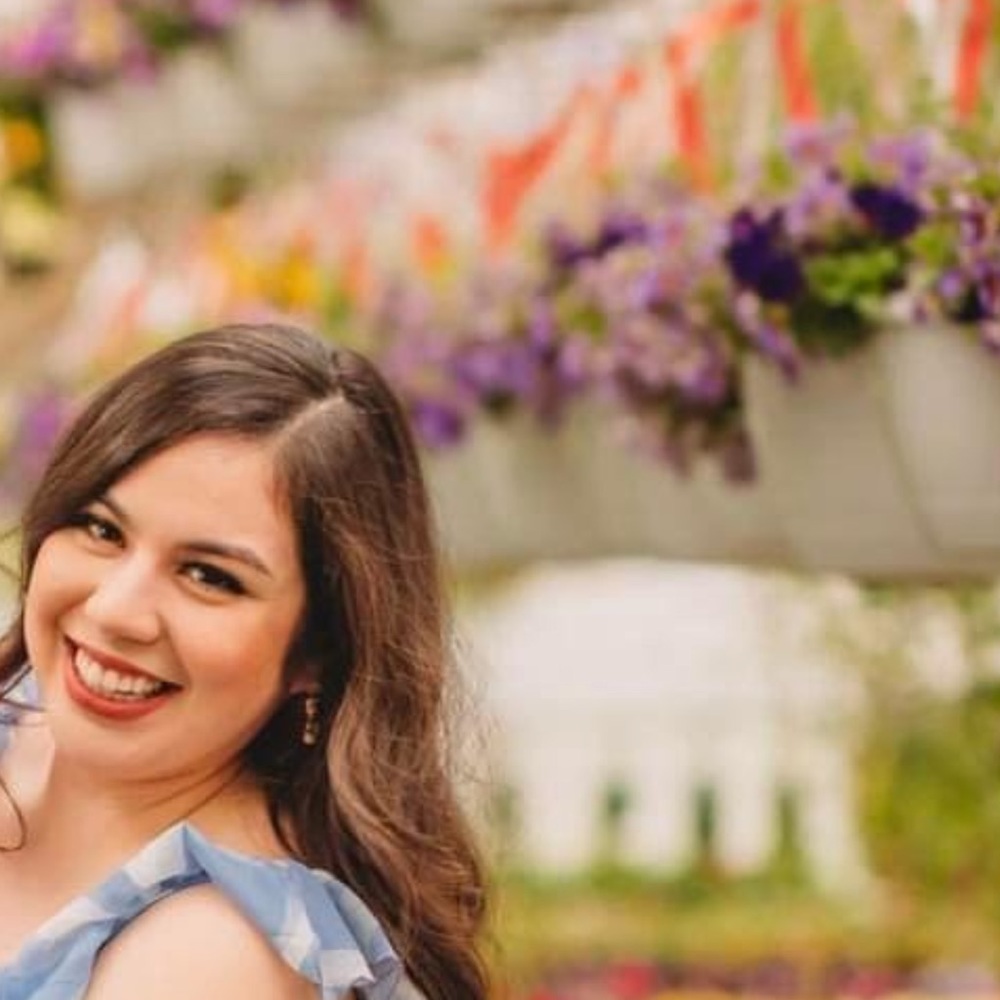 Meet your Posher, Andrea